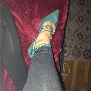 Nine West Tie Up Heels
